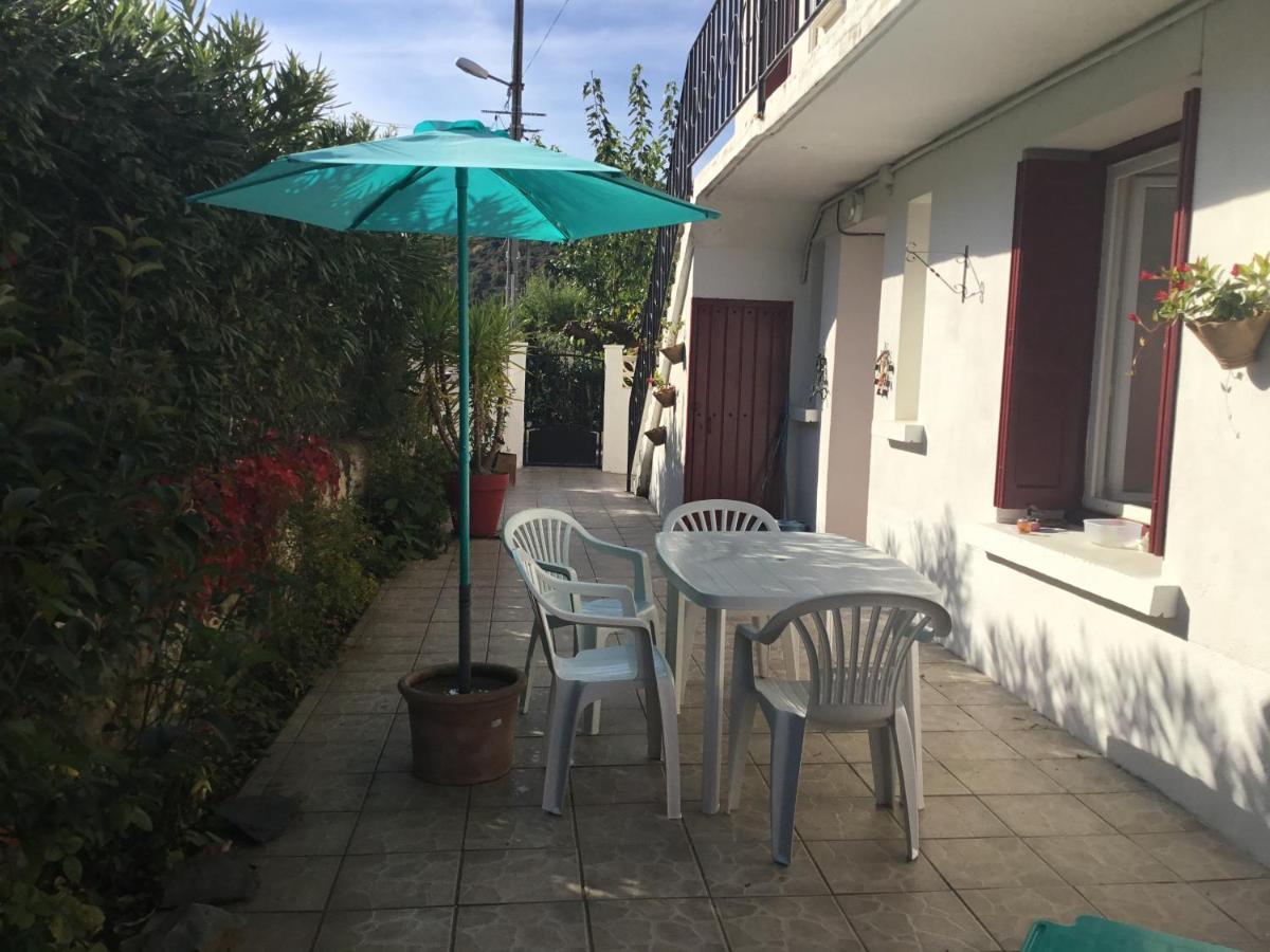 L Olivier Apartment Prades  Exterior photo